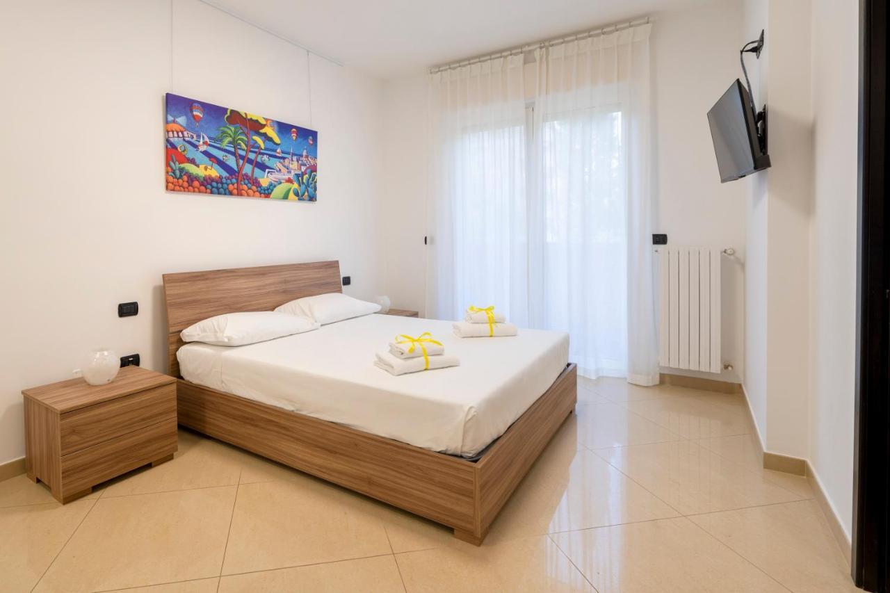 Boscoincitta Apt With Garage And Whirlpool Tub Bari Esterno foto