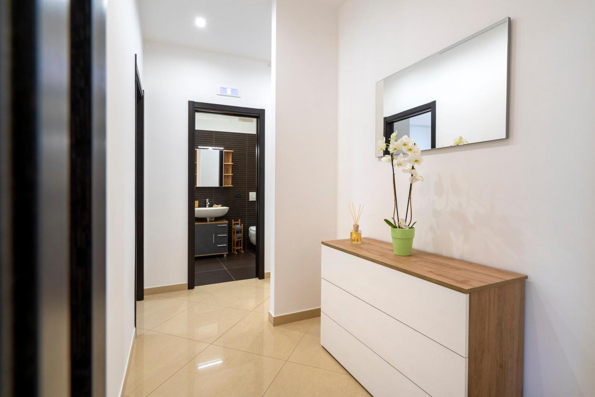 Boscoincitta Apt With Garage And Whirlpool Tub Bari Esterno foto